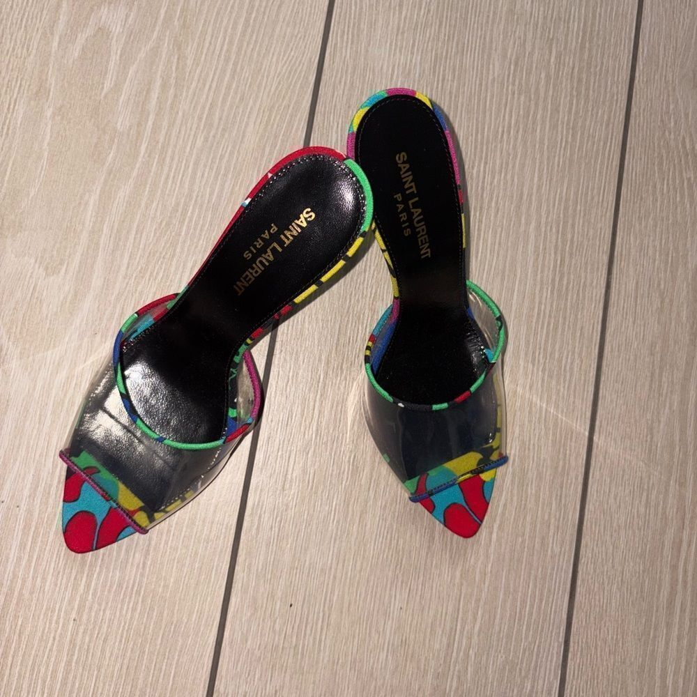 Brand new Saint Laurent
Women's Lolita Transparent High Heel Slide Sandal sz 8.5 - Picture 8 of 8
